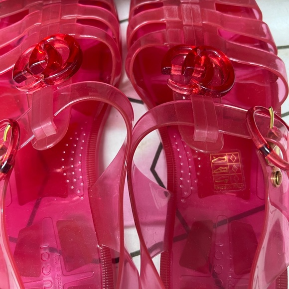 Gucci GG beach sandals size 38 - Picture 3 of 4